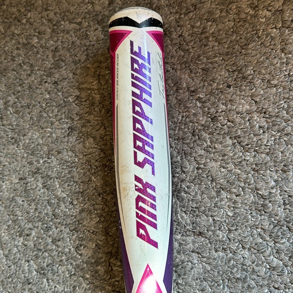 Easton Pink Sapphire Fastpitch Bat / Rawlings Softball Bundle - Picture 3 of 8